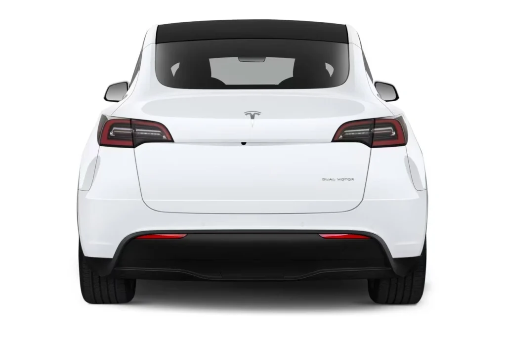2024_tesla_model-y_6