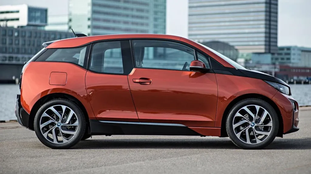 BMW-i3-BEV-60-Ah-model-2