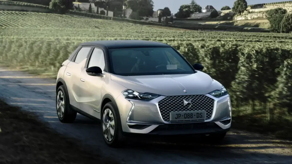 DS-3-E-Tense-Crossback_2