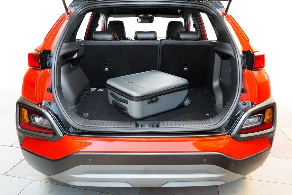 Hyundai-Kona-Electric64-kWh-model-12
