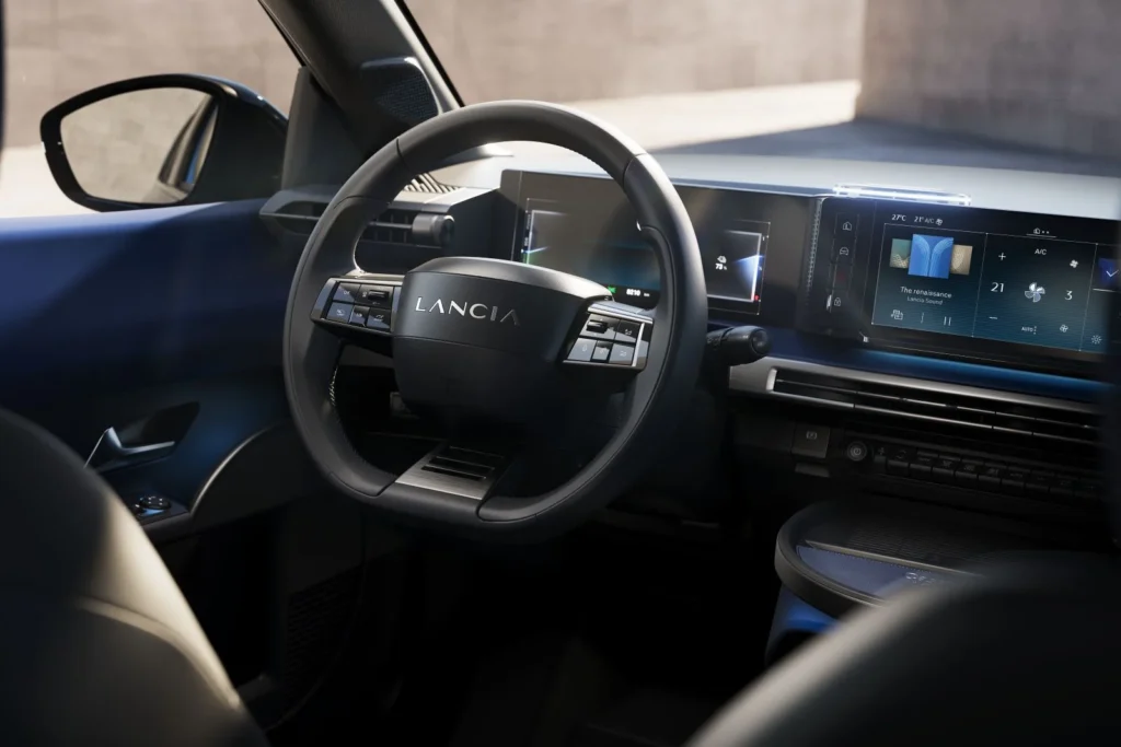 Lancia-Ypsilon-Electric_8
