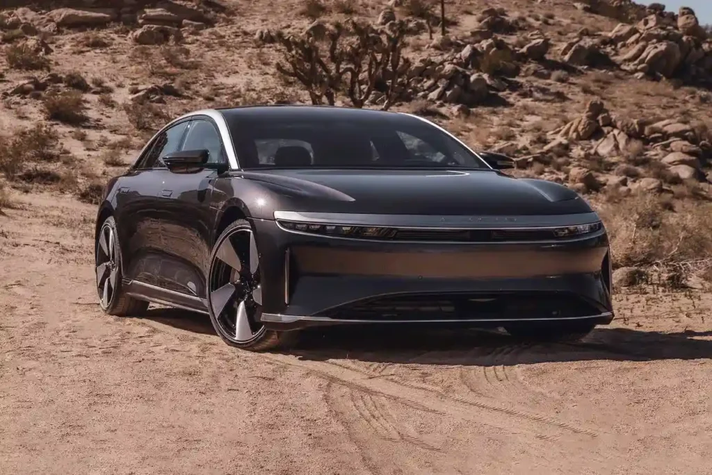 2023_lucid_air_sedan_1