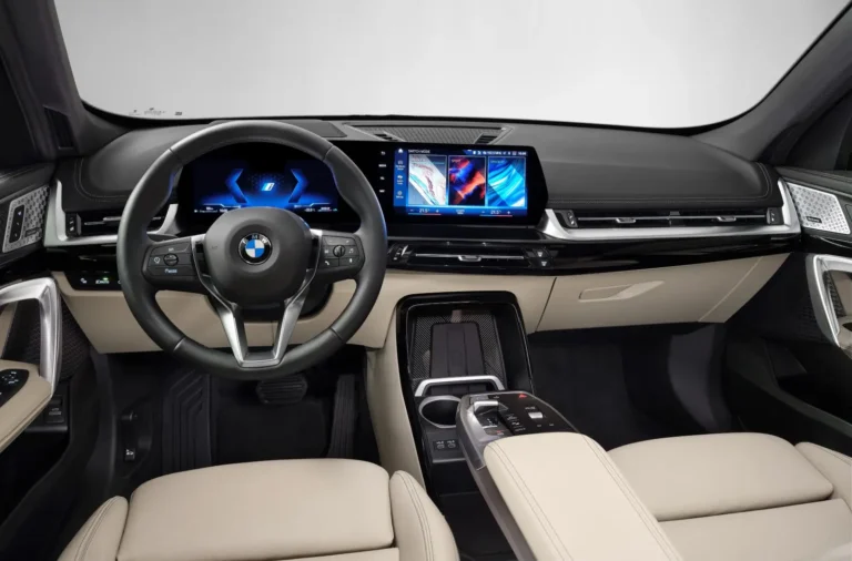 BMW iX1 xDrive30
