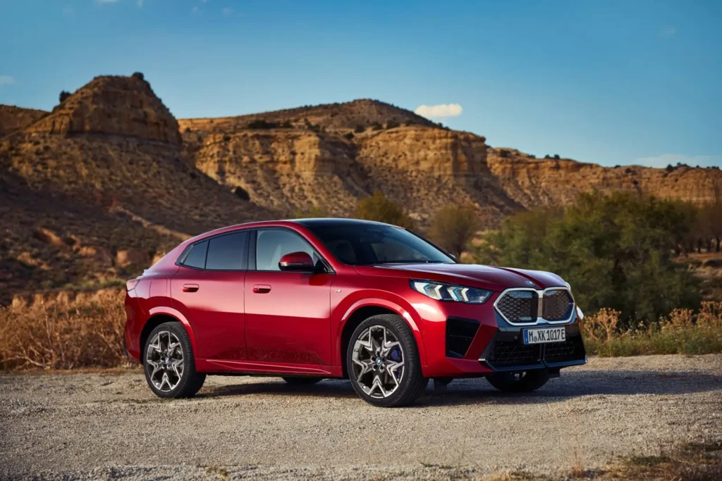 BMW iX2 xDrive30