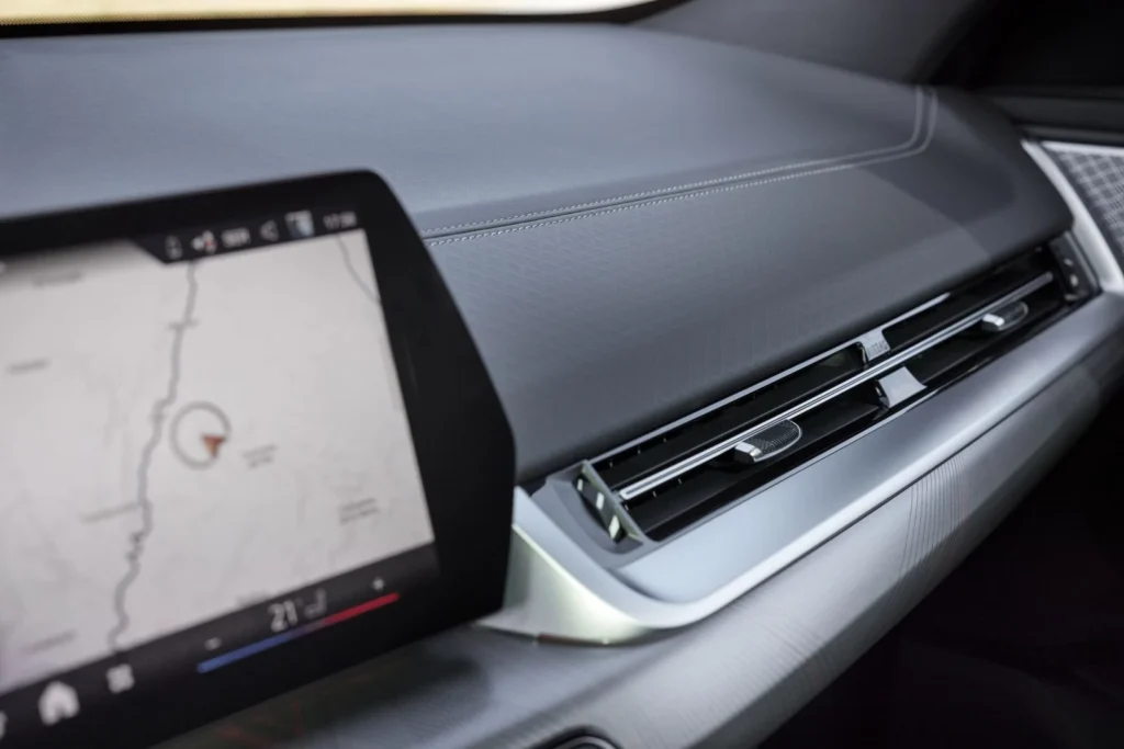 BMW-iX2-xDrive30_9-1