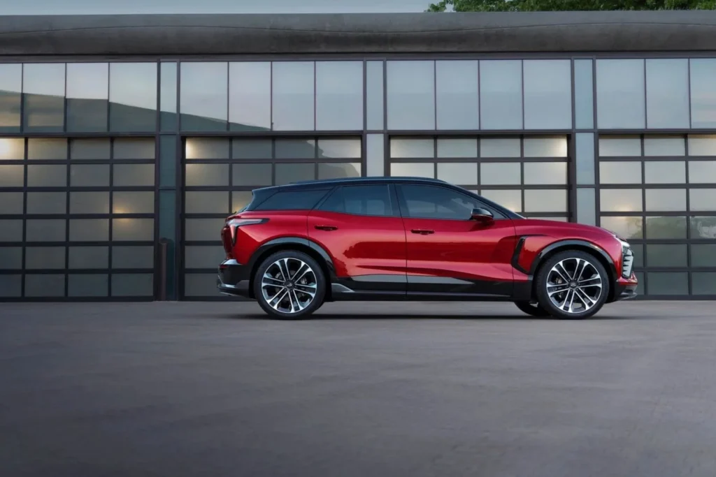 Chevrolet-Blazer-EV-AWD_4-1