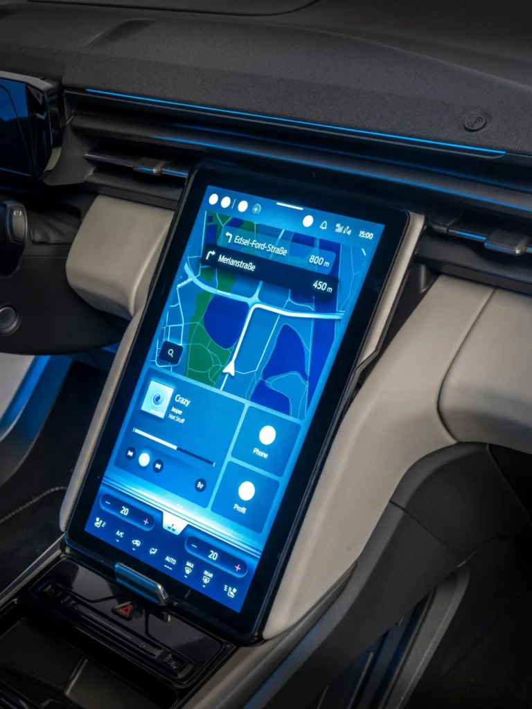 Ford-Explorer-EV-Extended-Range-AWD_11