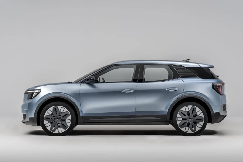 Ford-Explorer-EV-Extended-Range-AWD_3-2
