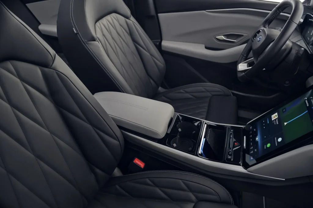 Ford-Explorer-EV-Extended-Range-AWD_9