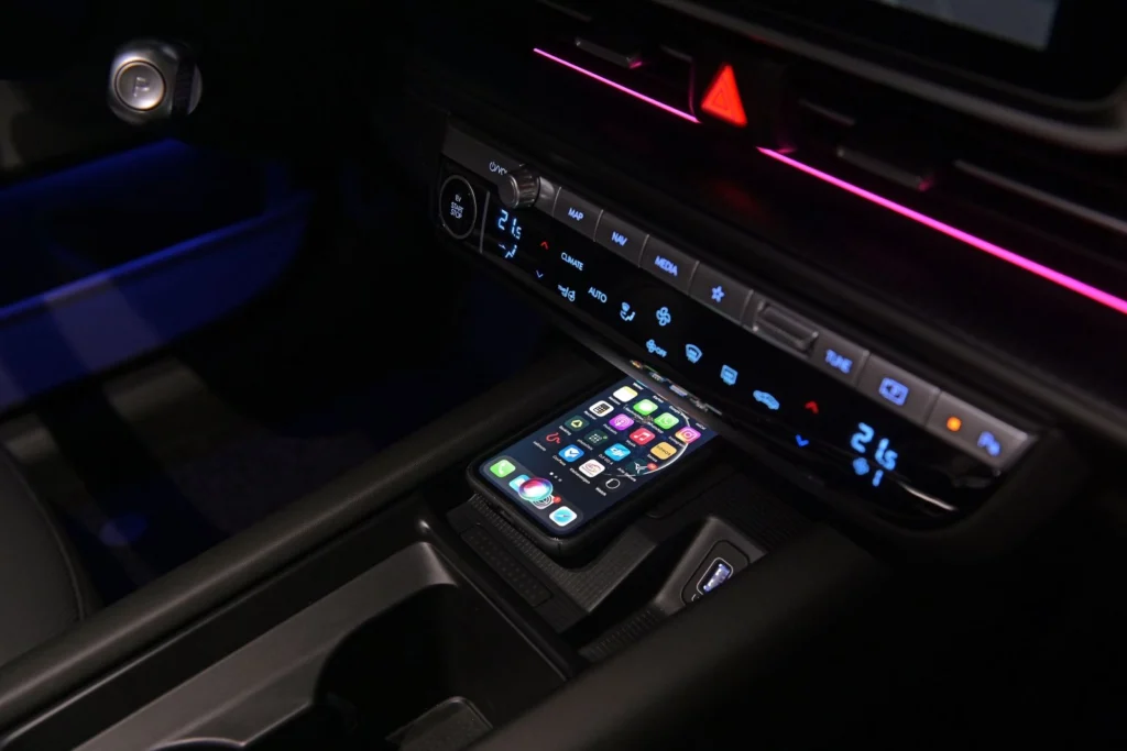 Hyundai-Ioniq-6-Long-Range-AWD_11