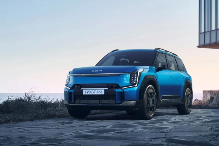 Kia EV9 Standard Range RWD