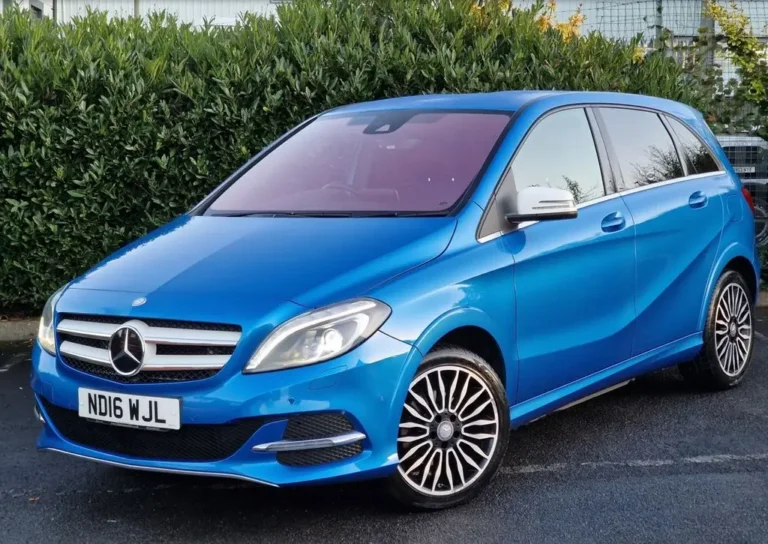 Mercedes B250e