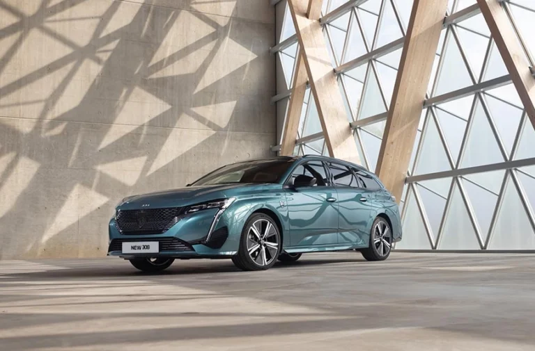Peugeot e-308 SW