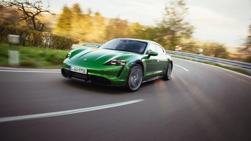 Porsche Taycan Cross Turismo Turbo S