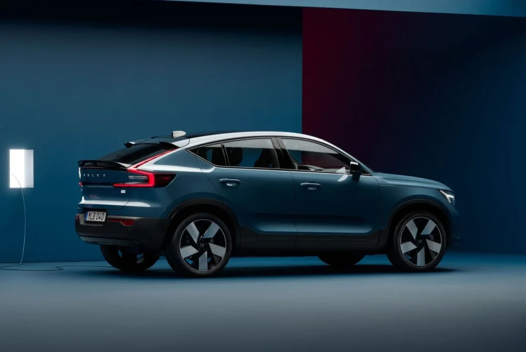Volvo-C40-Recharge-AWD_5