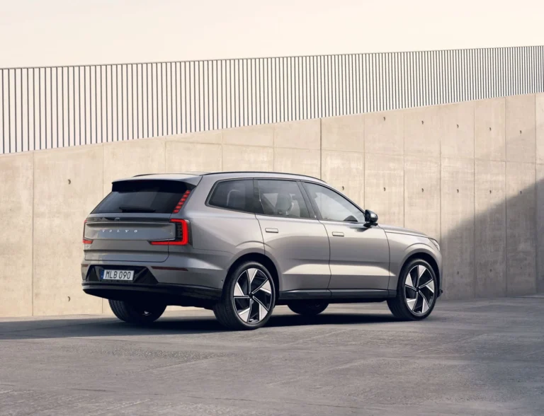 Volvo EX90 Twin Motor