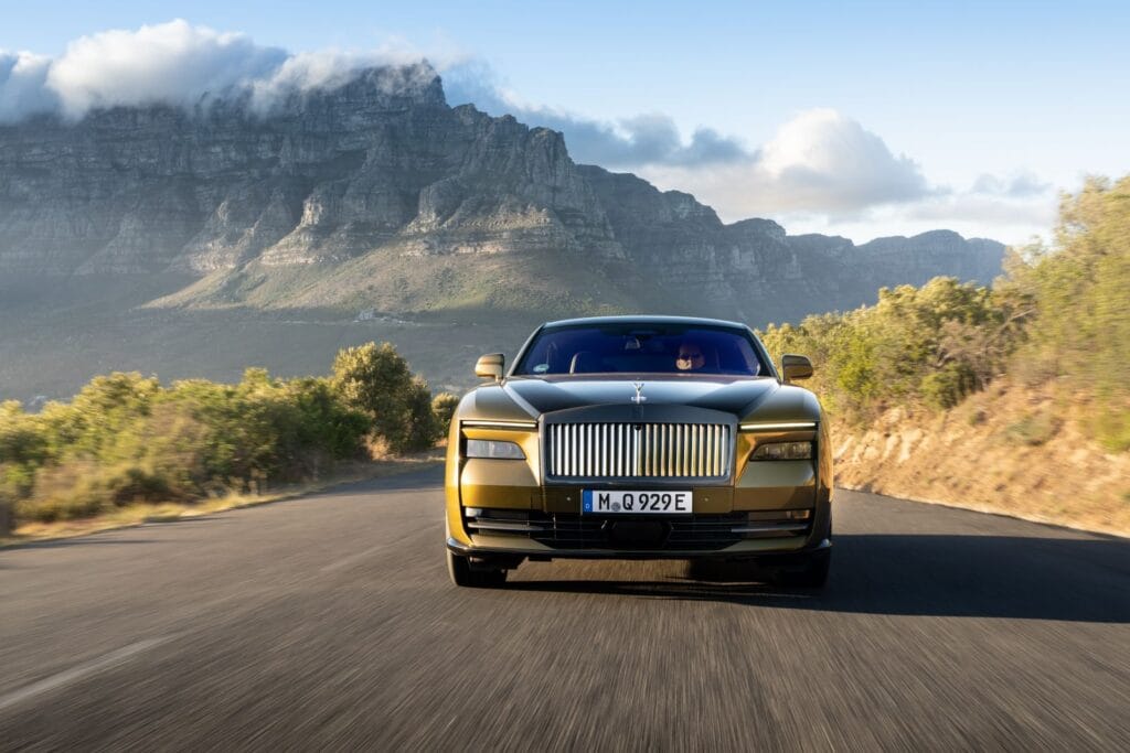 Rolls-Royce Spectre_1