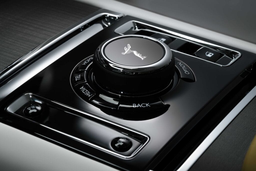 Rolls-Royce Spectre_11