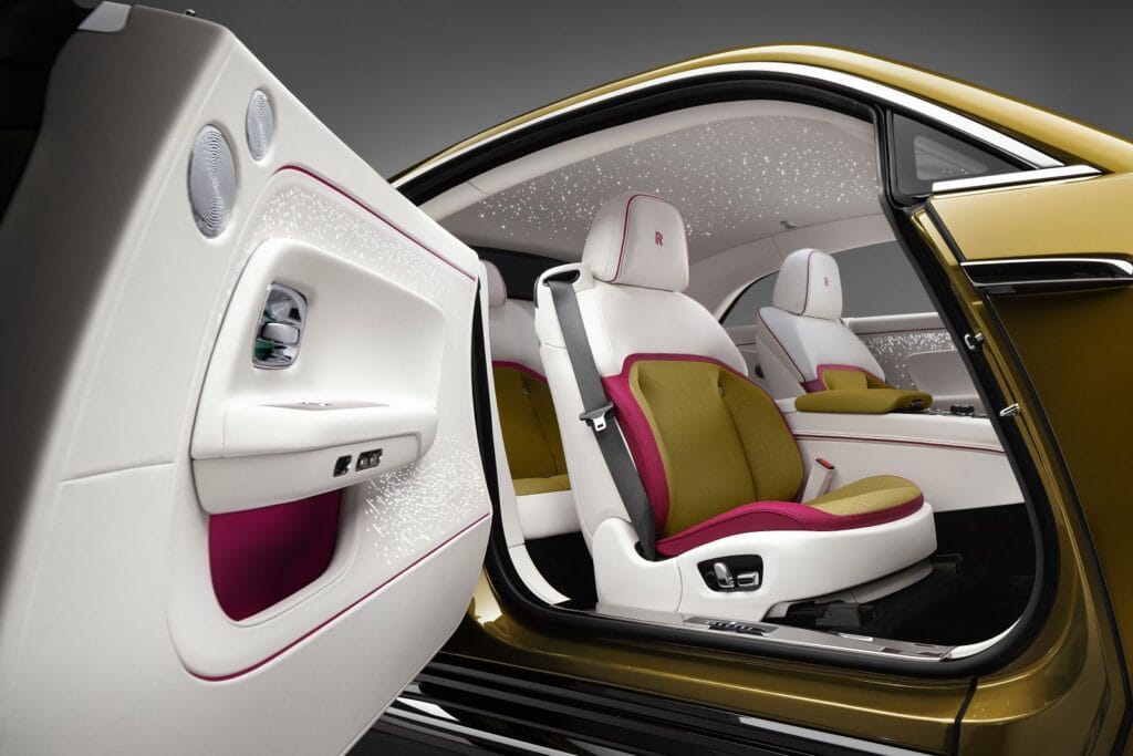Rolls-Royce Spectre_9
