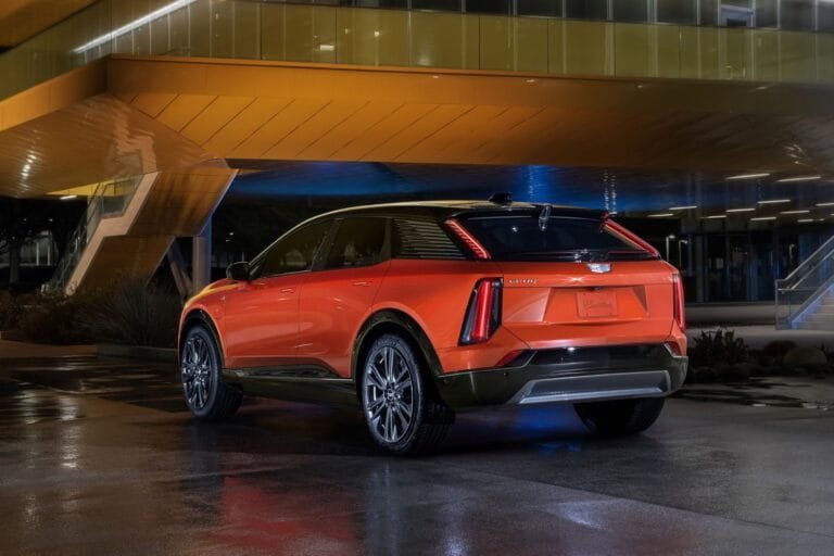 Cadillac Optiq AWD