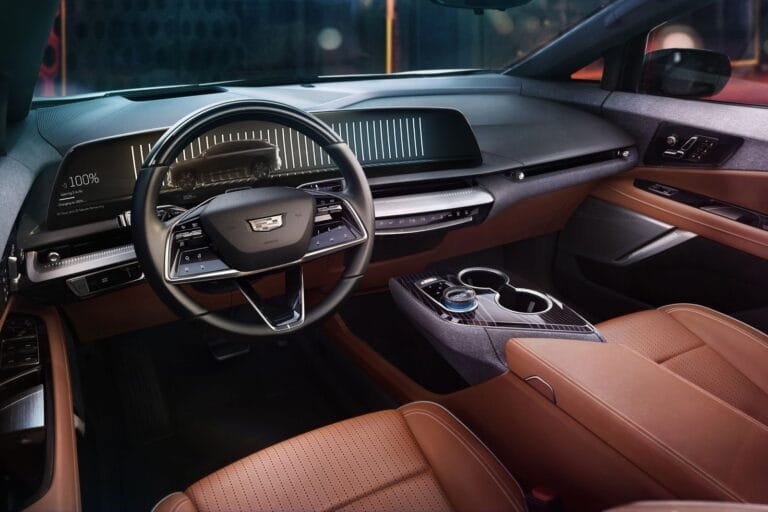 Cadillac Optiq AWD