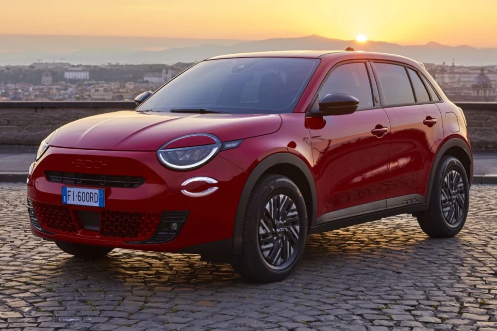 Fiat презентує повністю електричний 600e