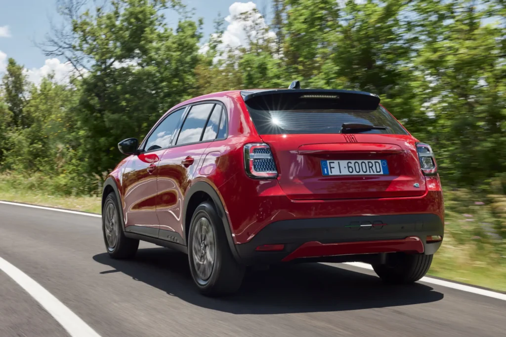 Fiat презентує повністю електричний 600e